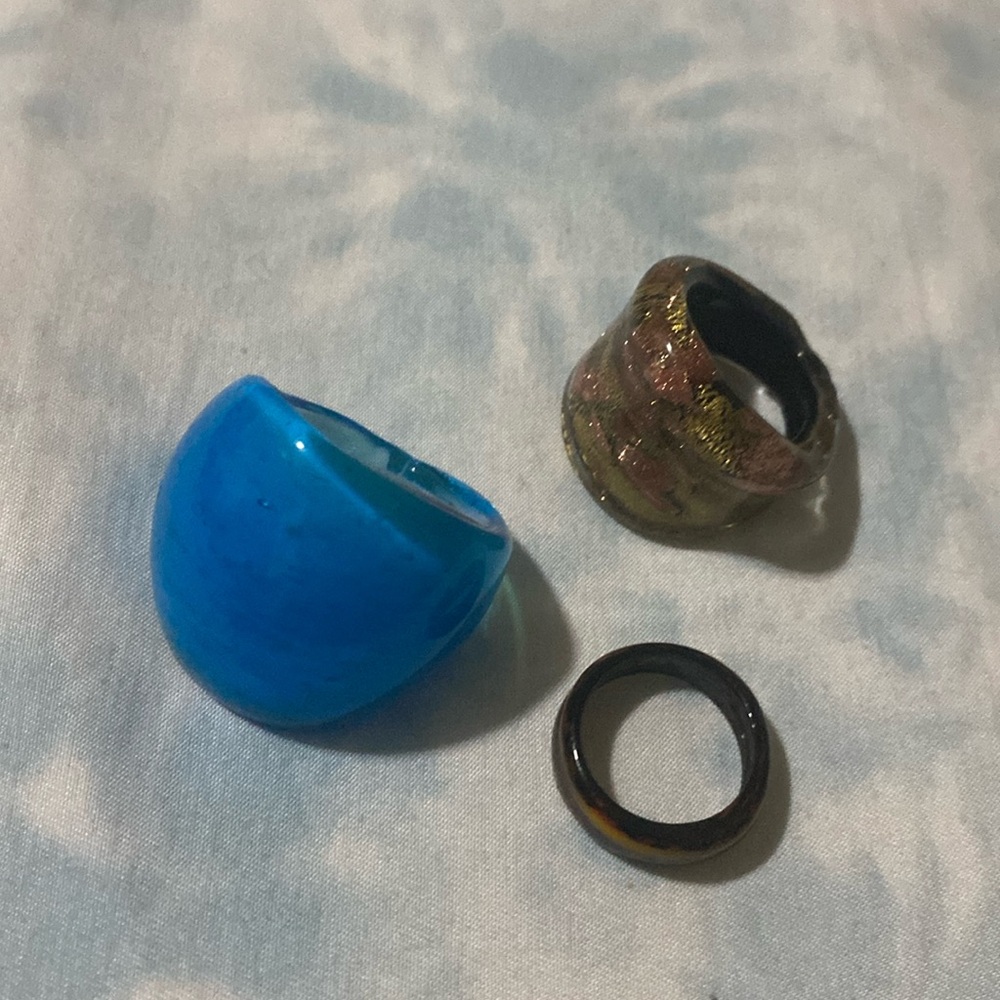 Glass rings